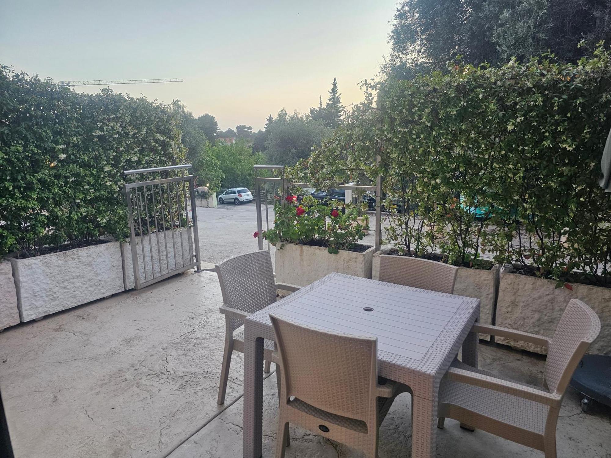 Apartmán Langust - Free Parking Sveti Stefan Pokoj fotografie